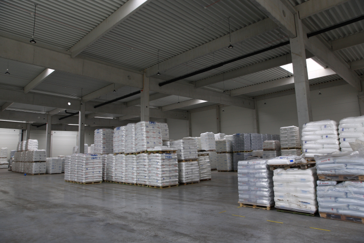 EXPLAST - Kunststoffgranulate, Polyethylen PE, Polypropylen PP, Styrol S EXPLAST - Kunststoffgranulate, Polyethylen PE, Polypropylen PP, Styrol S