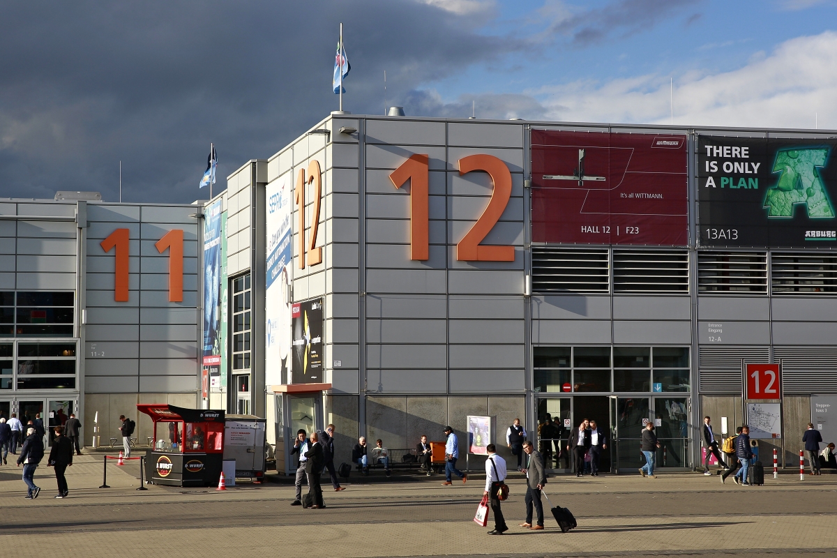 K 2022: Maschinen und Peripheriegeräte für die Kunststoffindustrie K 2022: Maschinen und Peripheriegeräte für die Kunststoffindustrie