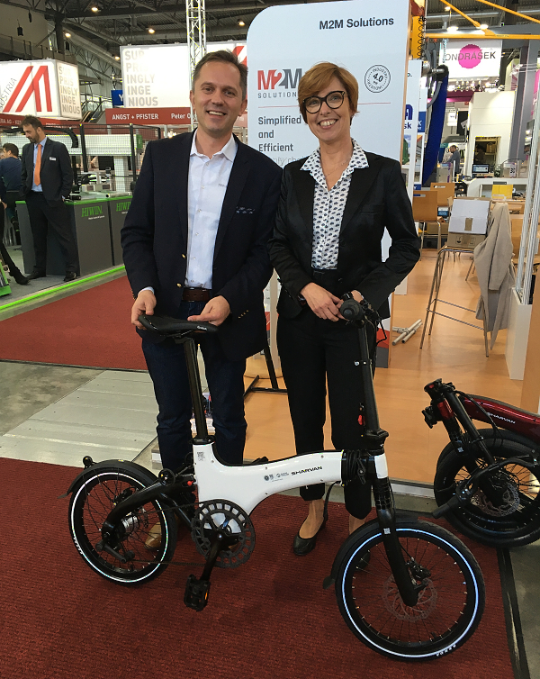 SHARVAN bike- klappbar, mitwachsend, universell, mit wechselnden Farben, für die ganze Familie SHARVAN bike- klappbar, mitwachsend, universell, mit wechselnden Farben, für die ganze Familie