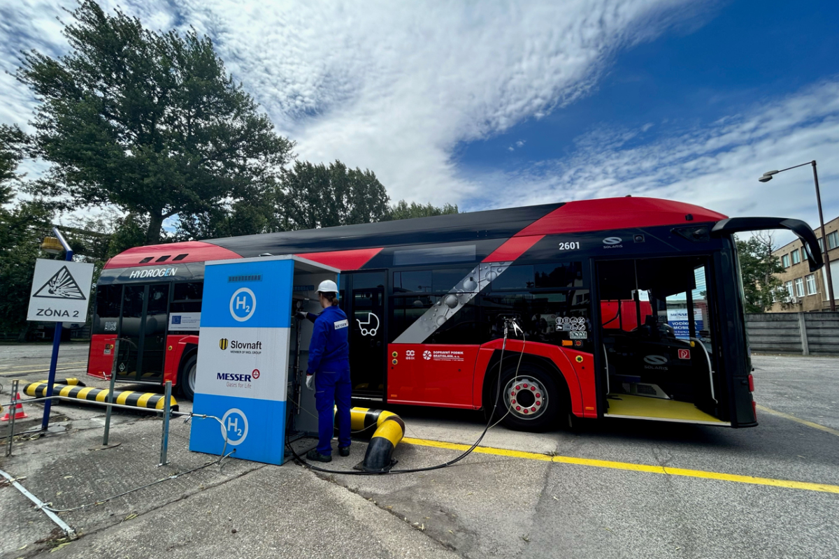 Slovnaft - Wasserstoff als Kraftstoff, Wasserstoffbus Slovnaft - Wasserstoff als Kraftstoff, Wasserstoffbus