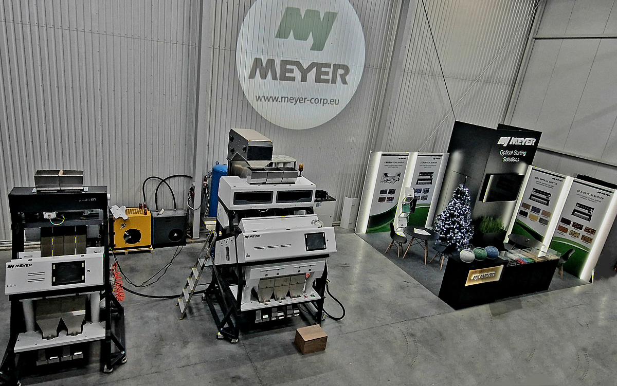 MEYER Europe - neues Kunststoff-Testzentrum MEYER Europe - neues Kunststoff-Testzentrum