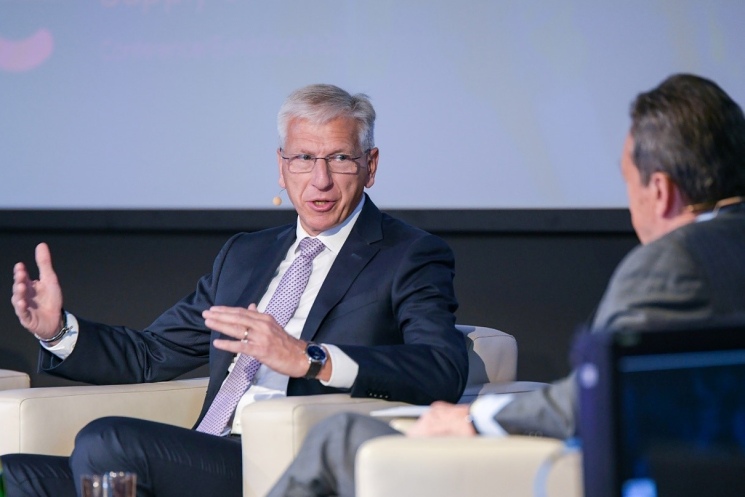 Der Präsident des Zväz automobilového priemyslu SR Alexander Matušek Der Präsident des Zväz automobilového priemyslu SR Alexander Matušek