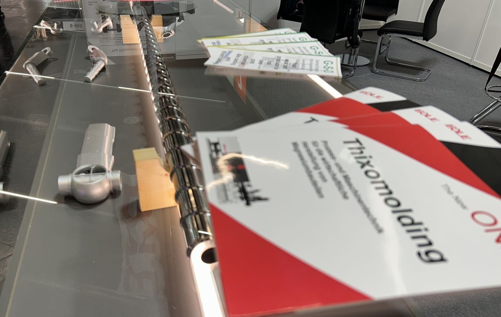 Broschüre über Thixomolding