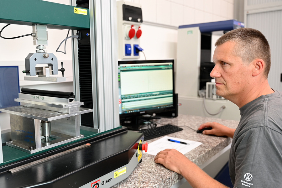 Materiallabor von Volkswagen Slovakia, a. s. 